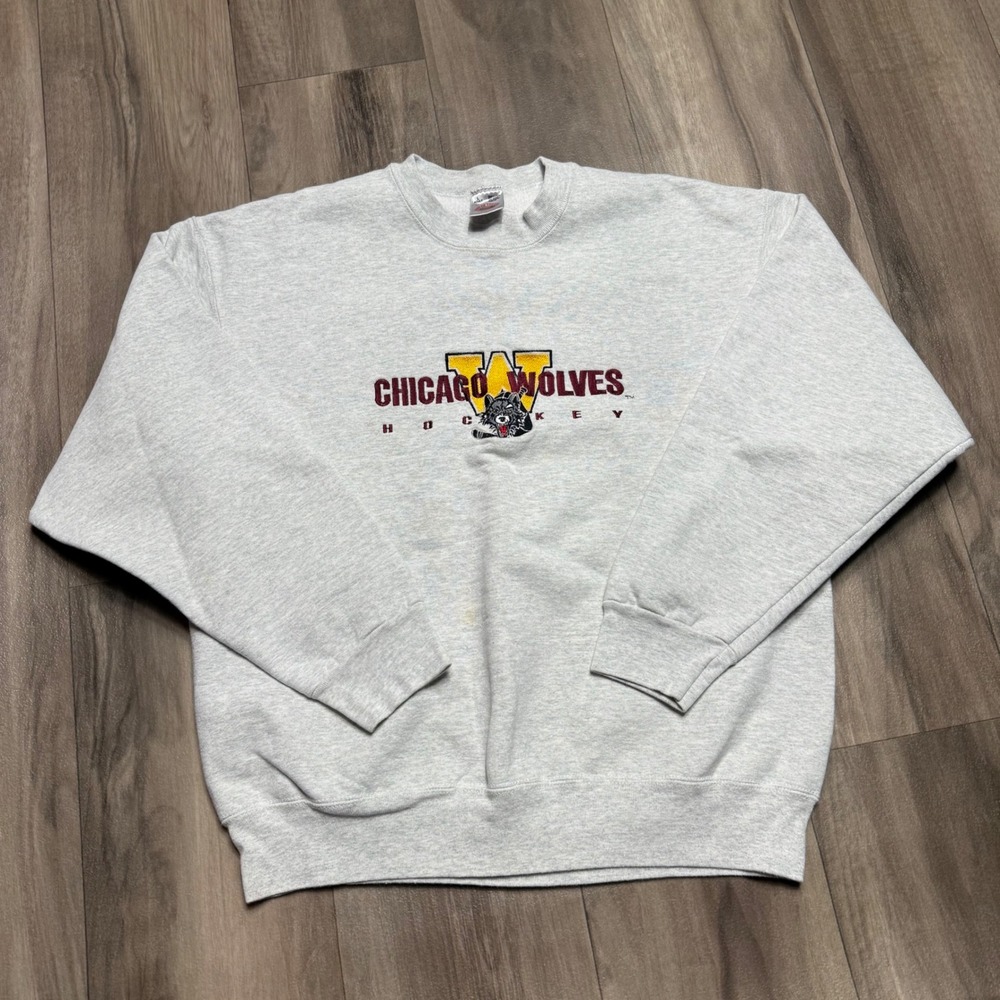 Vintage Chicago Wolves Hockey crewneck Fruit of the Loom Gray Mens Large